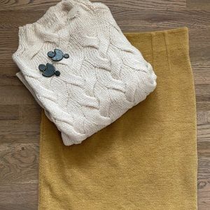 Darling Pencil Skirt Size Large